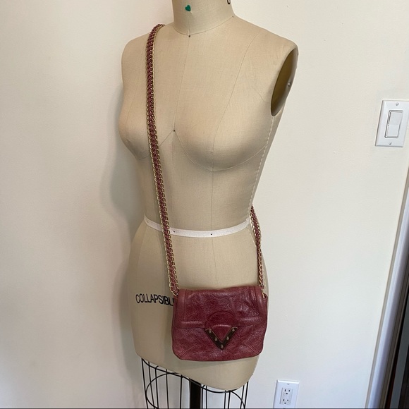 NEW Pour La Victoire crossbody with chain strap - Picture 3 of 7